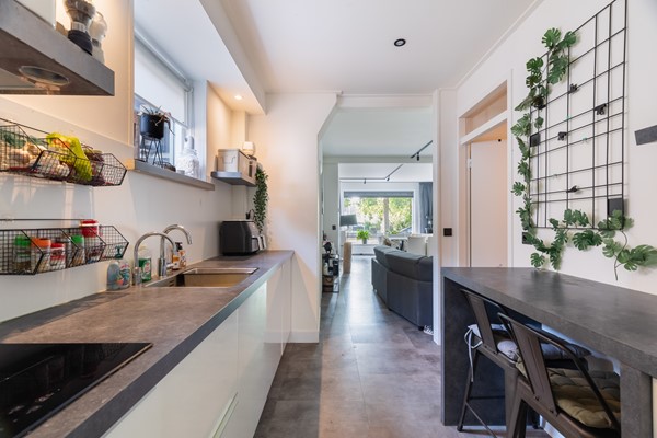 Medium property photo - Damstraat 12A, 3371 AD Hardinxveld-Giessendam